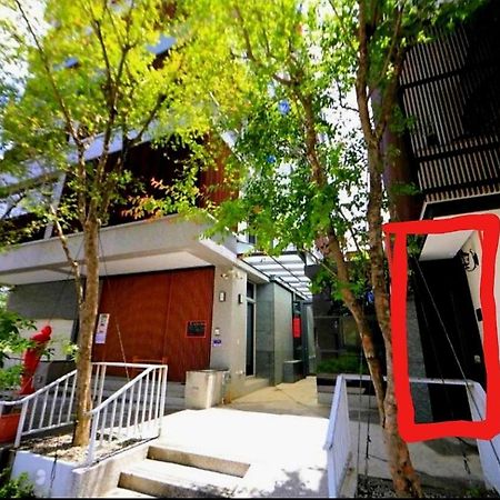 會呼吸的房-採自助式入住-有電梯 Bed & Breakfast Huwei Luaran gambar